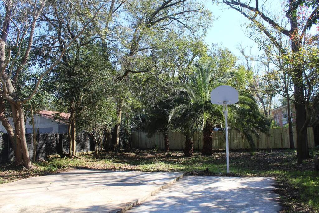 ☆The Oasis In Murray Hill☆ -Sleeps 8- Wifi- Cozy Jacksonville Exterior foto