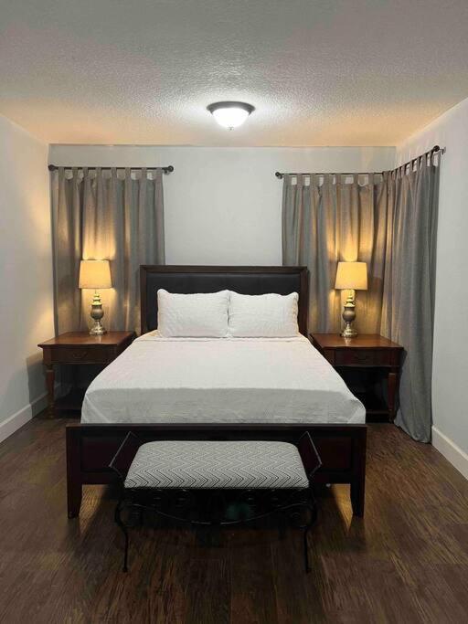 ☆The Oasis In Murray Hill☆ -Sleeps 8- Wifi- Cozy Jacksonville Exterior foto